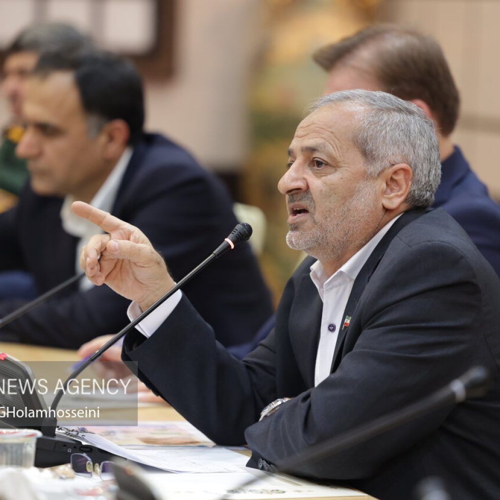کاظمی: آموزش وپرورش با ۳۰ میلیون ولی دانش آموز ارتباط دارد