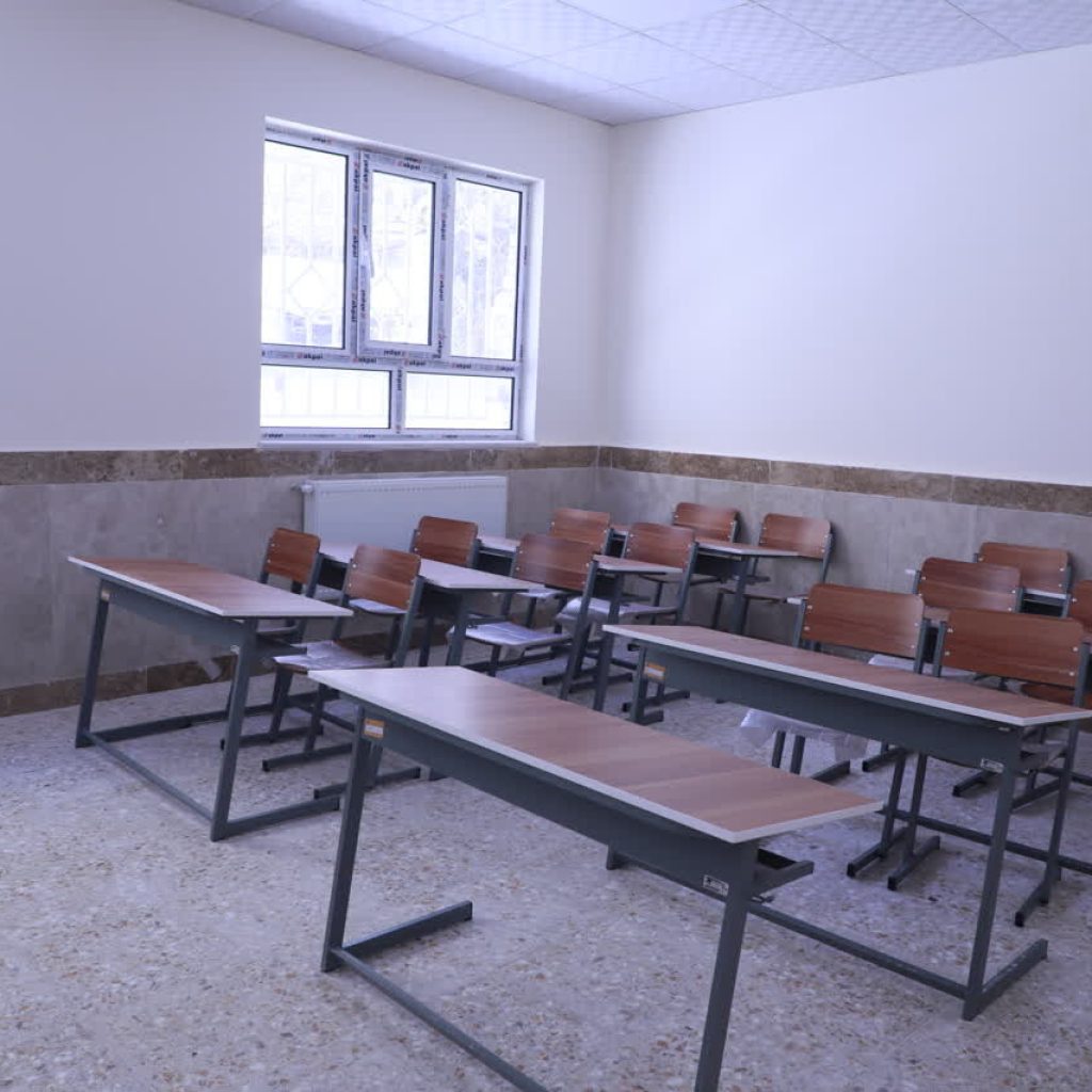 عدالت آموزشی با جداسازی دانش آموزان و تنوع مدارس محقق نمی